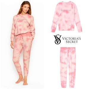 Victoria’s Secret Tie Dye Pink Jogger Set + bonus gift 32 oz retro water bottle